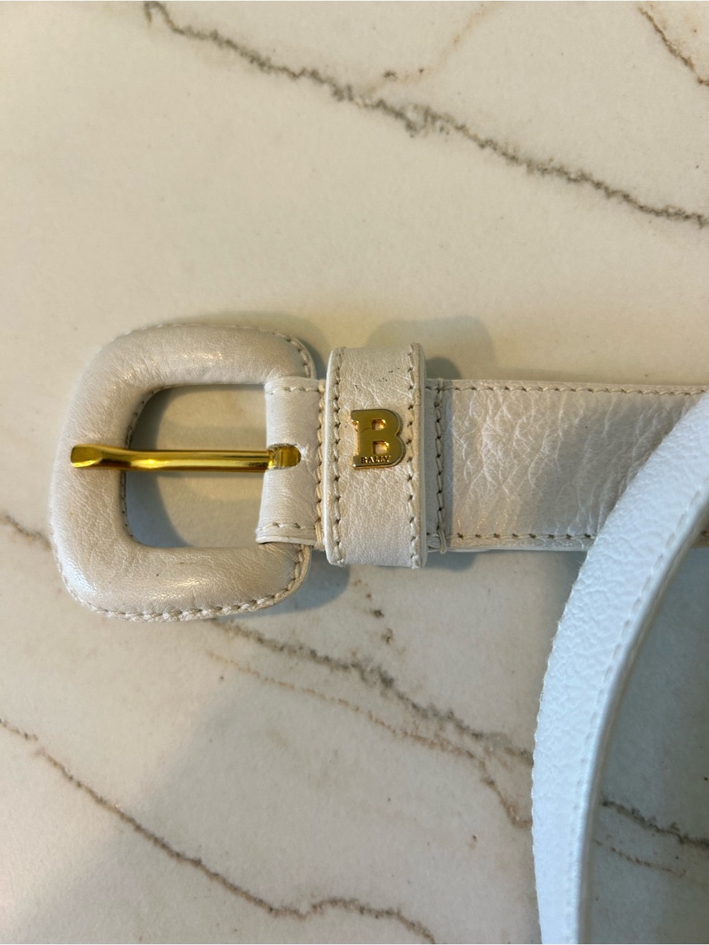 Bally Vintage White Leather Belt with Gold 'B' Hardware